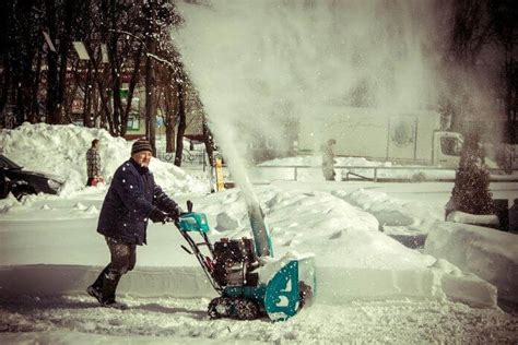 10 Essential Equipment for Starting a Snow Removal Business
